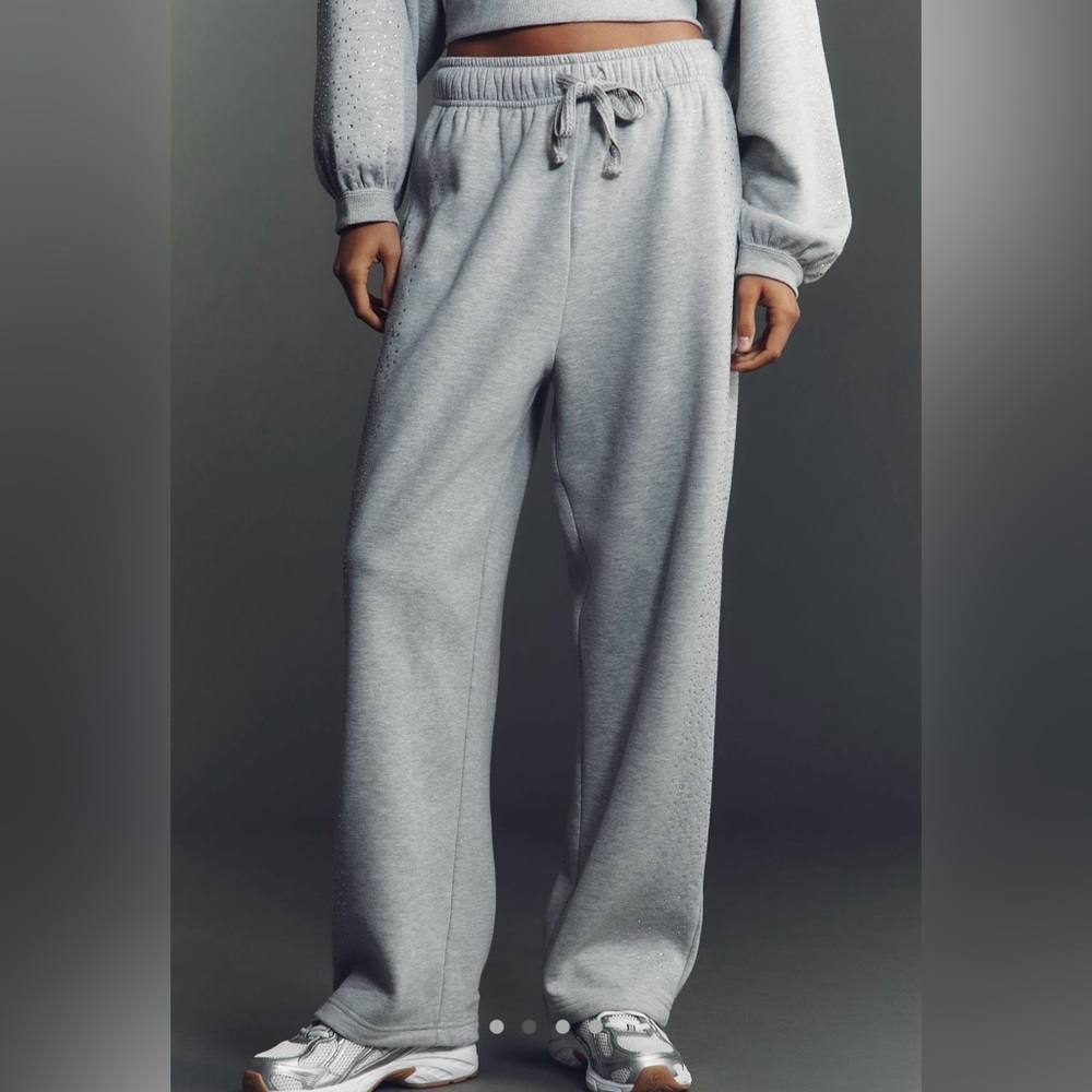 Daily Practice Rhinestone Fleece Wide Leg Drawstring Pants - Picture 2 of 7